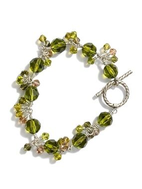 Vintage Green Faceted Crystal Beaded Dangle Silver Tone Charm Bracelet